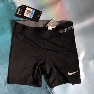 Nike fit pro black shorts